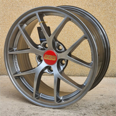 Alu felge 7,5x17 5x105 ET40, otvor 56,6 mm, hyper silver