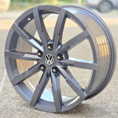 Alu felge 8x18 5x112 ET44, otvor 57,1 mm za VW